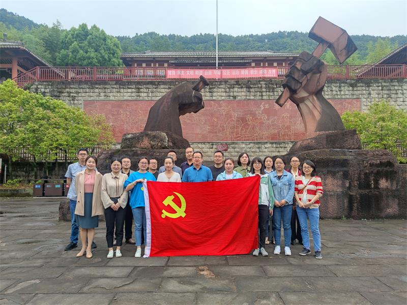 QQ图片20220528175355.jpg
